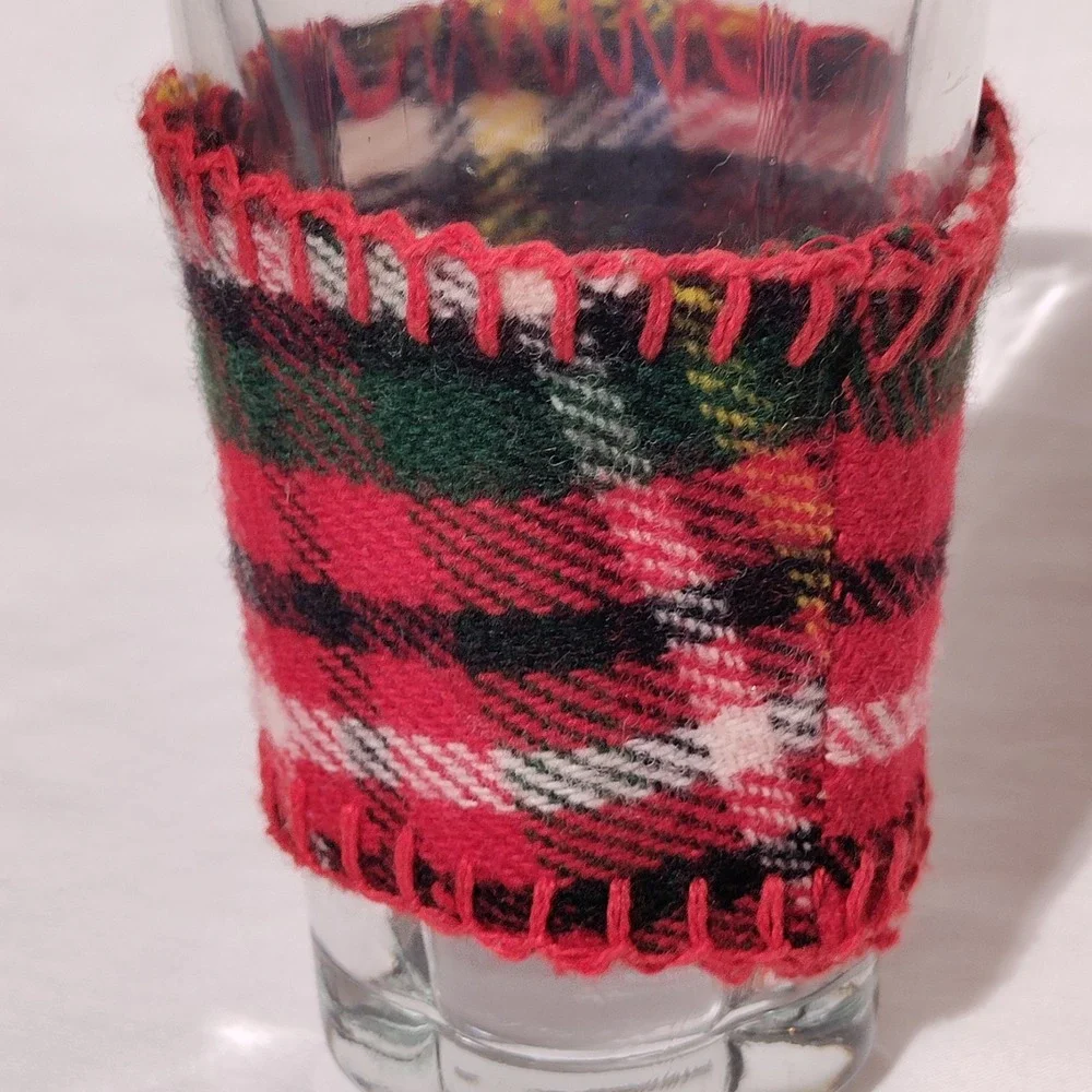 Coffee/pint‎ sleeve, Faribault Woolen Mill Approx 4